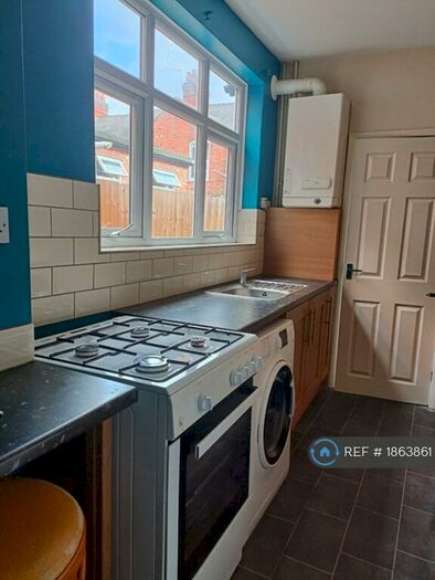 4 Bedroom Terraced House To Rent In Warwick Street, Leicester, LE3