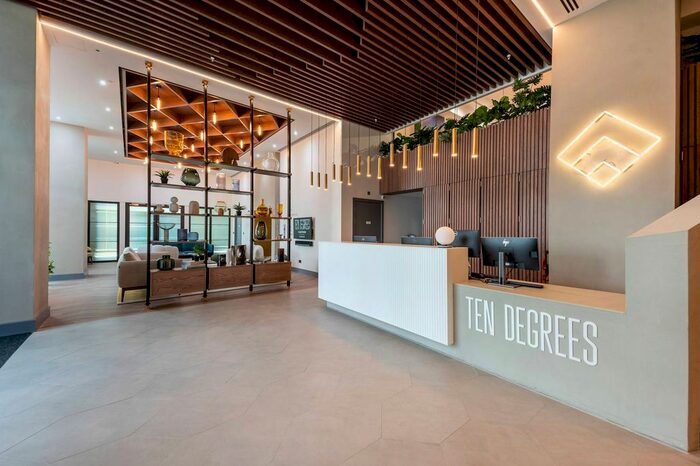 3 Bedroom Flat To Rent In Ten Degrees, Croydon, CR0