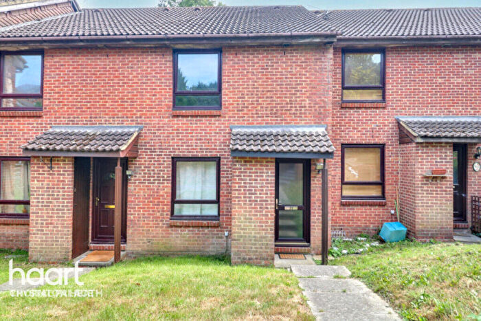 1 Bedroom Terraced House For Sale In Ardent Close, London, SE25