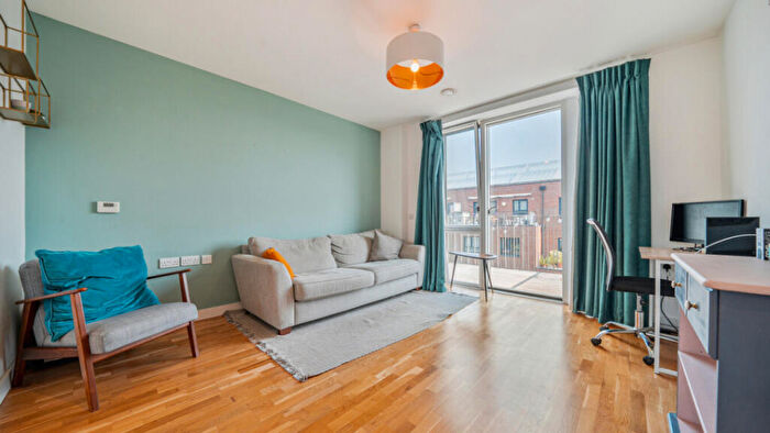 1 Bedroom Flat For Sale In Britain's Apartments, E17
