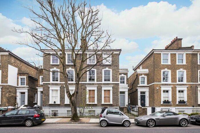 2 Bedroom Flat To Rent In Englefield Road, London, N1