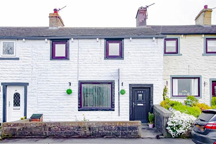 3 Bedroom Cottage To Rent In Gisburn Road, Blacko, BB9