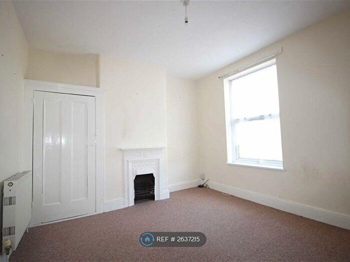 3 Bedroom Terraced House To Rent In Bevis Road, Portsmouth, PO2
