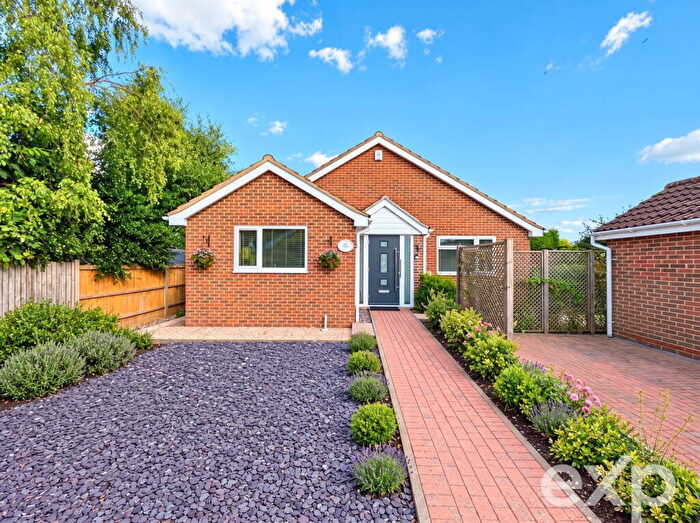 3 Bedroom Detached Bungalow For Sale In Elder Close, Kingswood, Maidstone, ME17