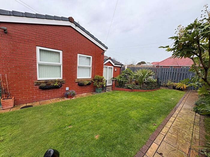 1 Bedroom Bungalow To Rent In Clifton Drive North, Lytham St. Annes, FY8