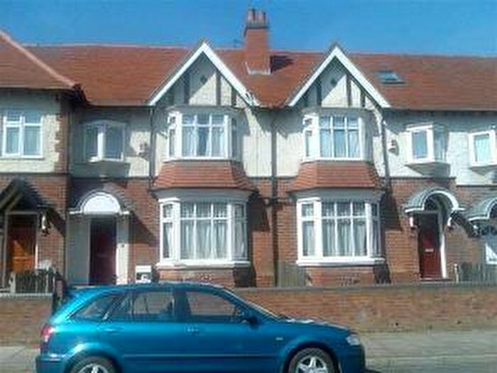 3 Bedroom Terraced House For Sale In Grosvenor Road, Birmingham, B20