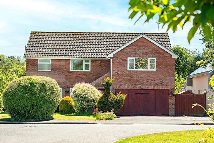 5 Bedroom Detached House For Sale In Quineys Leys, Welford On Avon, CV37