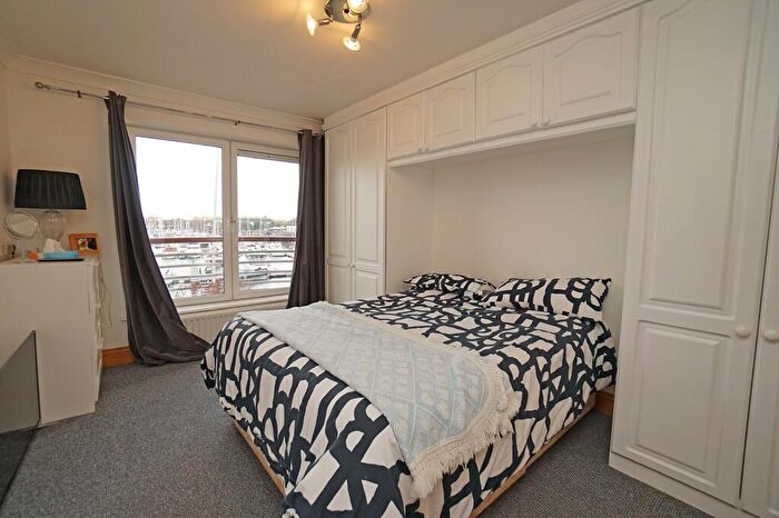 2 Bedroom Apartment To Rent In Sonata House, Lock Approach, Port Solent, PO6