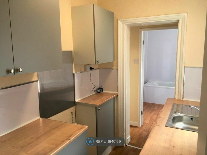 1 Bedroom Flat To Rent In Egerton Court, Barrow-In-Furness, LA14