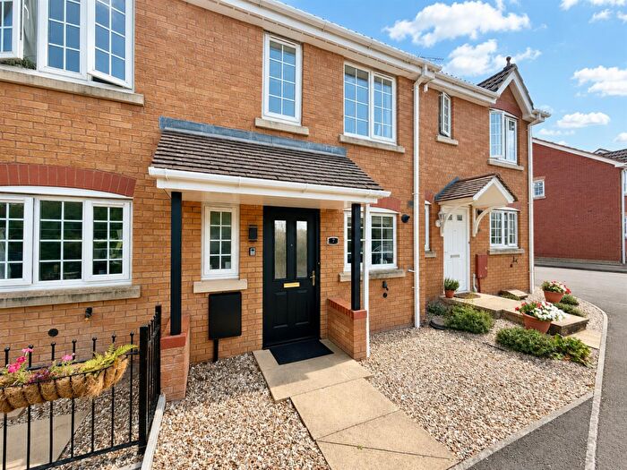 2 Bedroom Terraced House For Sale In Harness Close, Hempsted, Gloucester, GL2