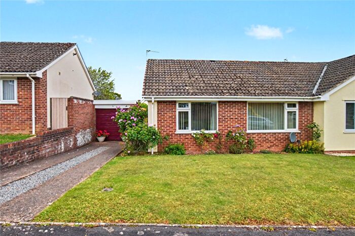2 Bedroom Bungalow For Sale In Bakers Close, Bishops Hull, Taunton, Somerset, TA1