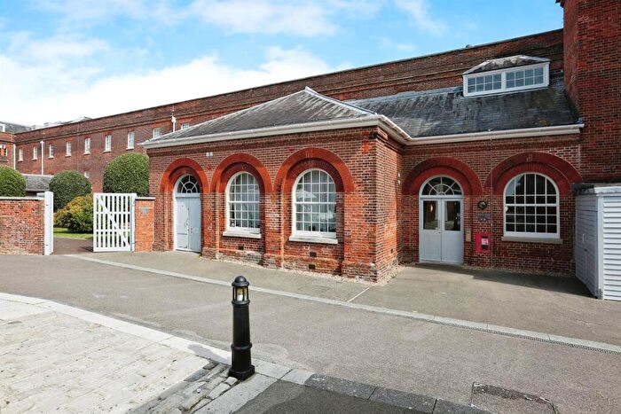 2 Bedroom Apartment For Sale In Weevil Lane, Gosport, PO12