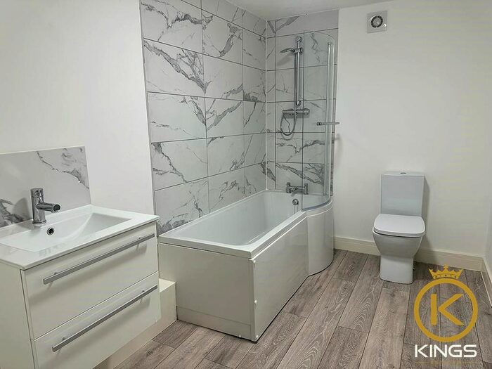 2 Bedroom Flat To Rent In London Road, Portsmouth, PO2