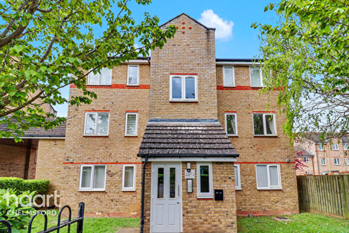 1 Bedroom Apartment For Sale In Parkinson Drive, Chelmsford, CM1