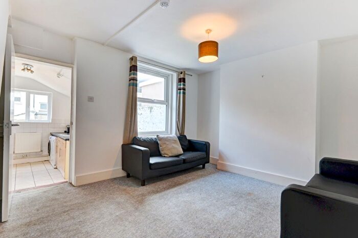 7 Bedroom Semi-Detached House To Rent In Upper Lewes Road, Brighton, BN2