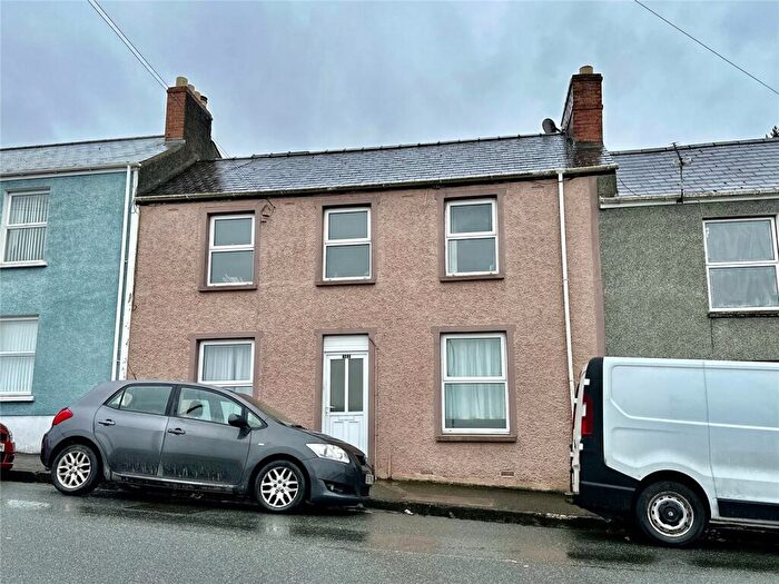 2 Bedroom Terraced House To Rent In Prospect Place, Pembroke Dock, Pembrokeshire, SA72