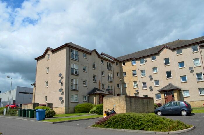 2 Bedroom Flat To Rent In Ladysmill Court, Falkirk, FK2
