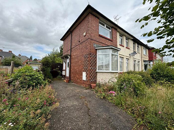 2 Bedroom Semi-Detached House To Rent In Brougham Avenue, Mansfield, NG19