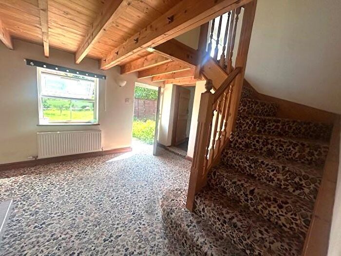 2 Bedroom Detached House To Rent In Stockwell Gate, Whaplode, PE12