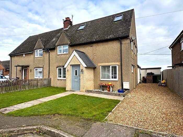 5 Bedroom Semi-Detached House For Sale In Park Side, Cuddesdon, OX44