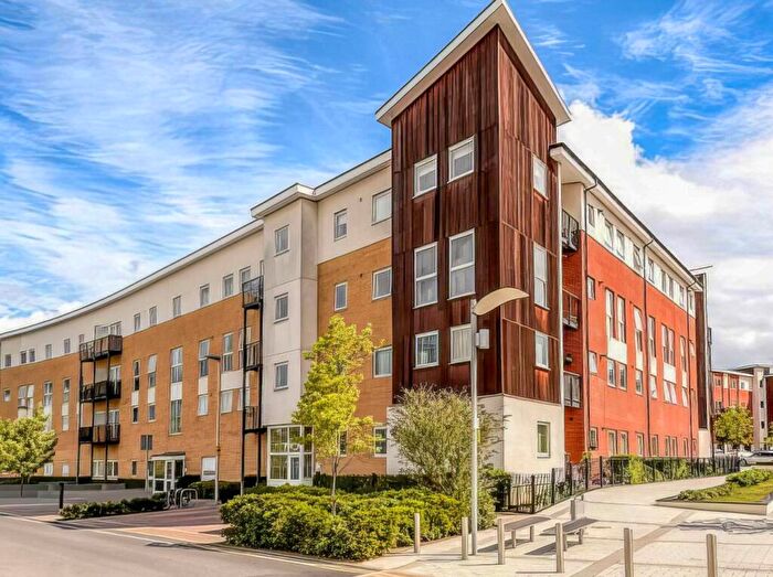 2 Bedroom Apartment For Sale In Thorney House, Reading, RG2