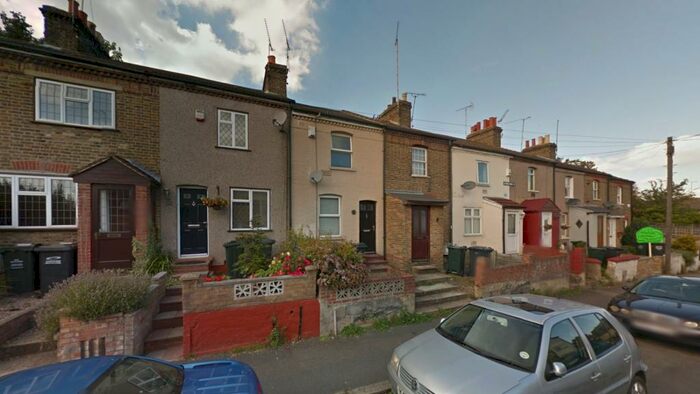 2 Bedroom Terraced House To Rent In Spring Vale South, Dartford, DA1