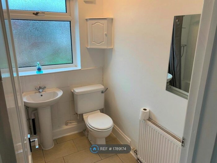 2 Bedroom End Of Terrace House To Rent In Silverdales, Dinnington, Sheffield, S25