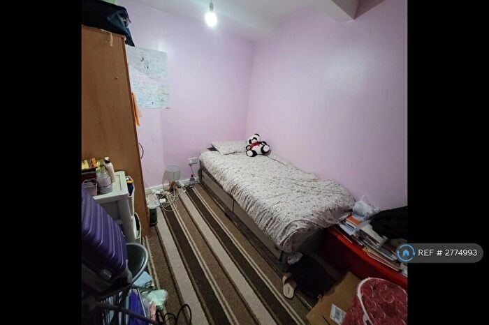 5 Bedroom Terraced House To Rent In Medway Street, Leicester, LE2