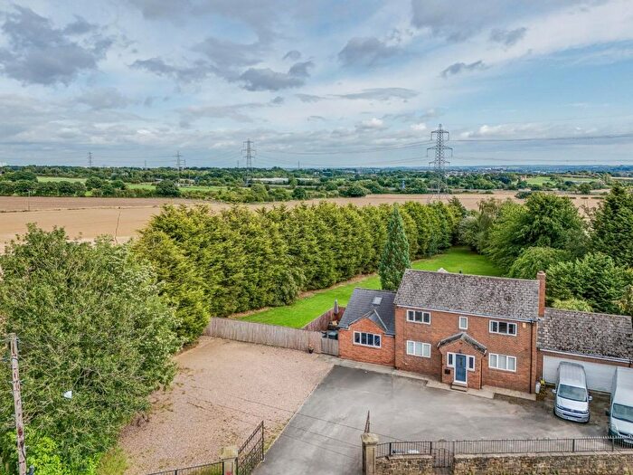 4 Bedroom Detached House For Sale In Woodhouse Lane, East Ardsley, Wakefield, WF3