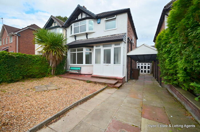 3 Bedroom Semi-Detached House To Rent In Canterbury Drive, Prestwich, Manchester, M25