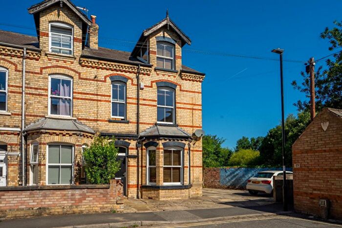 5 Bedroom End Terrace House For Sale In Howard Street, York, YO10