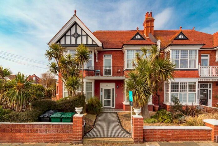 2 Bedroom Flat To Rent In Aymer Road, Hove, East Sussex, BN3