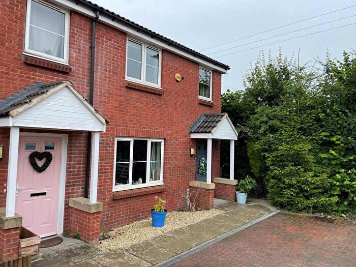 3 Bedroom End Of Terrace House For Sale In Fosse Close, Sapcote, Leicester, LE9