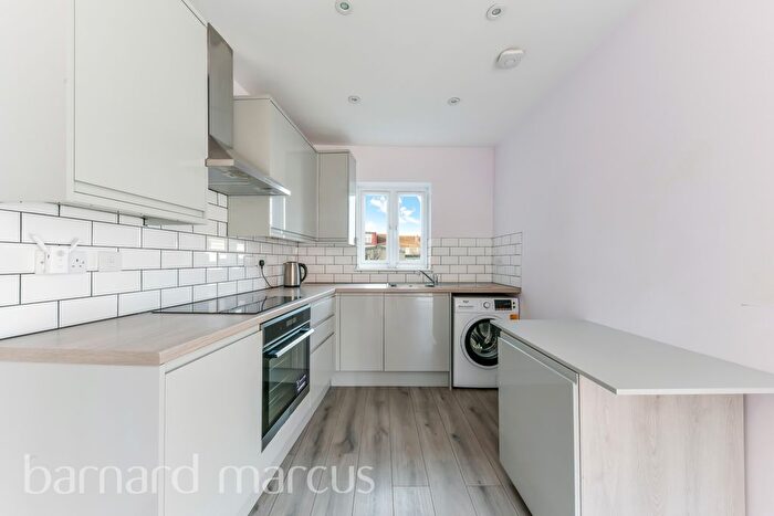4 Bedroom Property To Rent In Ebenezer Walk, London, SW16