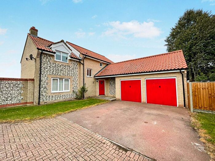 4 Bedroom Detached House For Sale In Normandy Close, Northwold, IP26