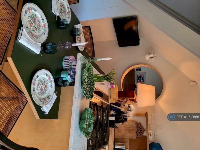 2 Bedroom Terraced House To Rent In Clarendon Close, London, E9