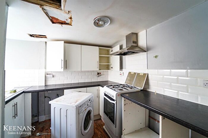 3 Bedroom Terraced House For Sale In Felix Street, Burnley, BB11