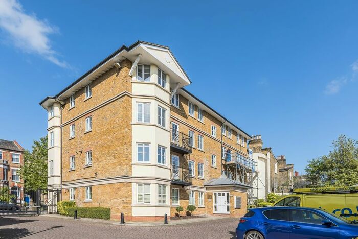 1 Bedroom Flat To Rent In Sycamore Mews, London, SW4