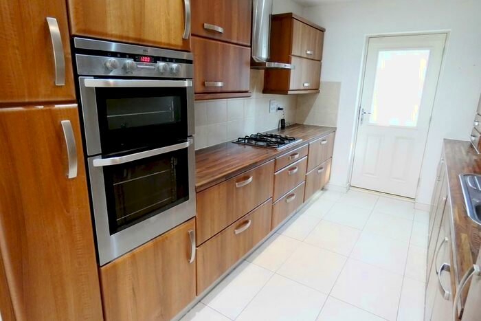 3 Bedroom Semi-Detached House To Rent In Middleton Road, Fulwood, PR2