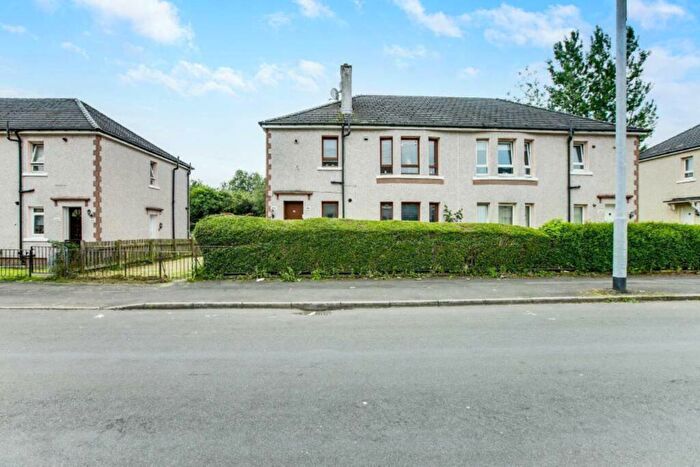 2 Bedroom Flat To Rent In Inverleith Street, Carntyne, G32