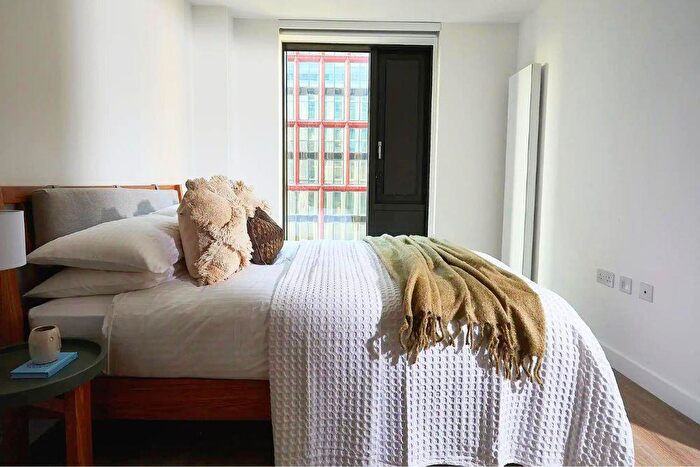 2 Bedroom Apartment For Sale In Vita Living Circle Square, Oxford Road, Manchester, M1