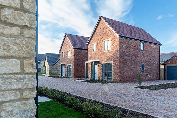 3 Bedroom Detached House For Sale In Kendall Lane, Semington, Wiltshire, BA14