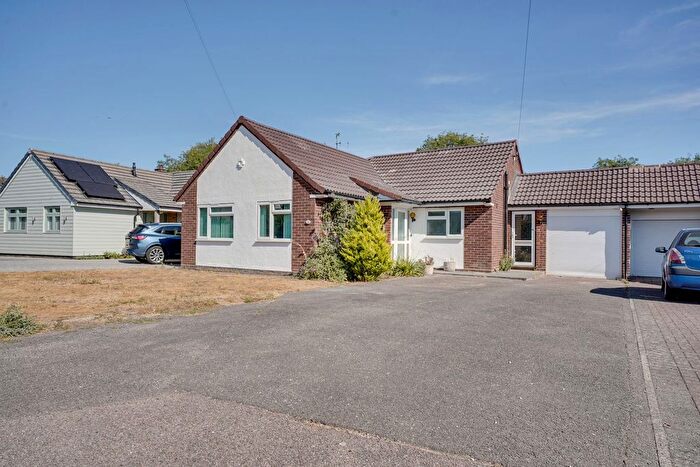 3 Bedroom Detached Bungalow For Sale In Wheatley Close, Sawbridgeworth, CM21