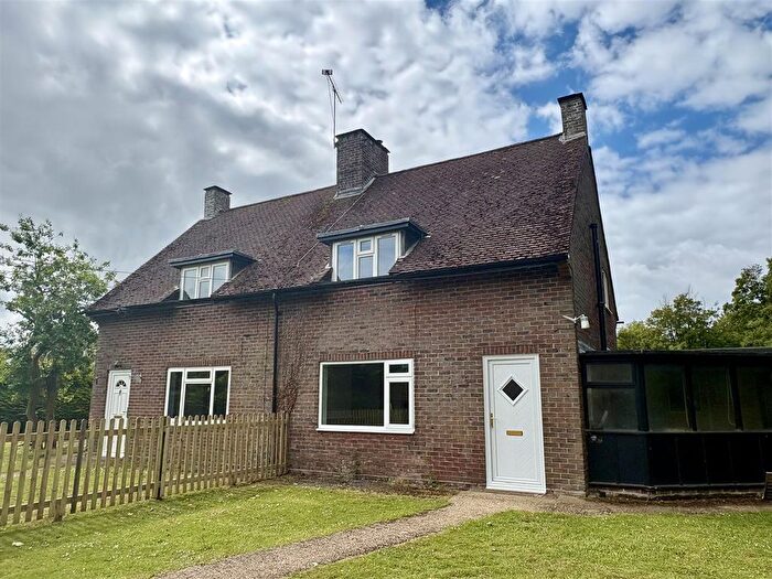 3 Bedroom Semi-Detached House To Rent In Winchester Hill, Sutton Scotney, Winchester, SO21