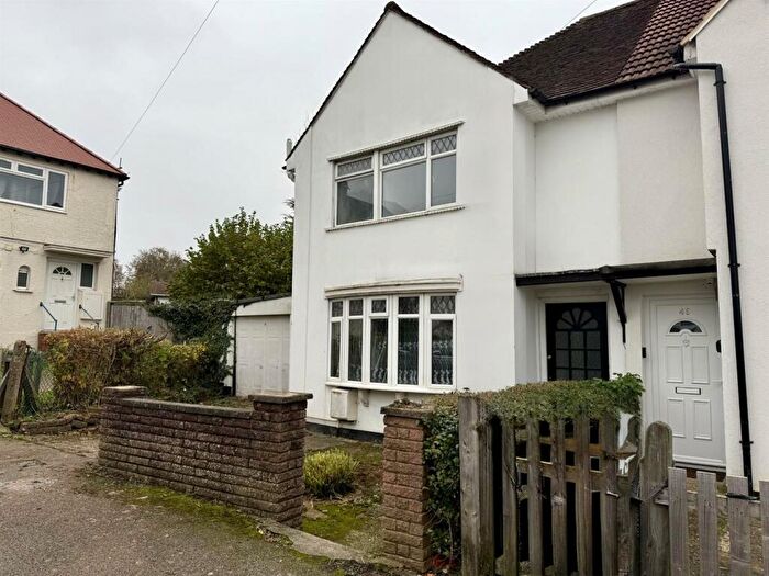 3 Bedroom Property To Rent In Highmeadow Crescent, NW9