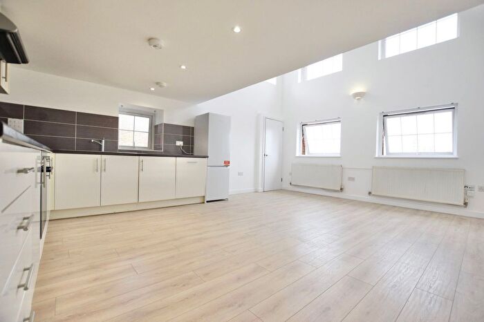 2 Bedroom Flat To Rent In Hannah Court, Stratford, E15