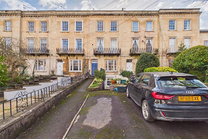 2 Bedroom Flat For Sale In Melrose Place, Clifton, BS8