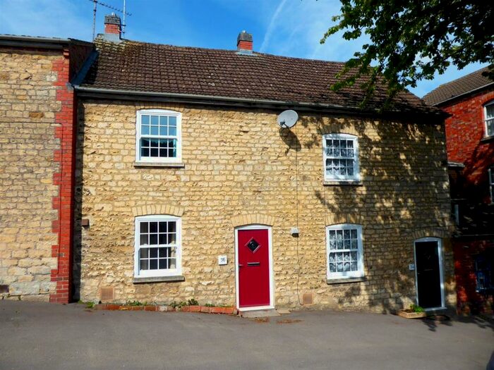 1 Bedroom Cottage To Rent In Parsonage Street, Dursley, GL11