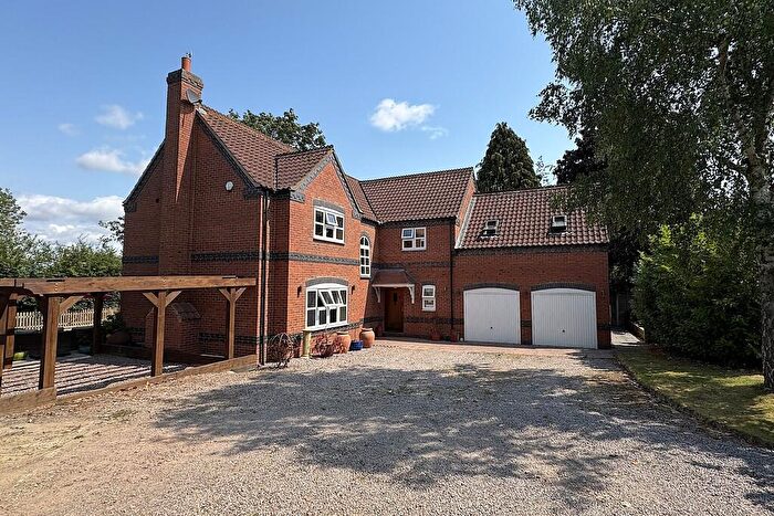5 Bedroom Detached House For Sale In Melton Road, Long Clawson, LE14