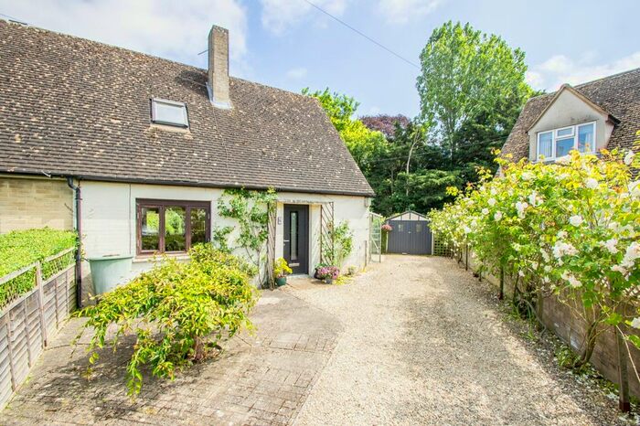 2 Bedroom Semi-Detached House For Sale In Church Close, Black Bourton, Oxfordshire, OX18